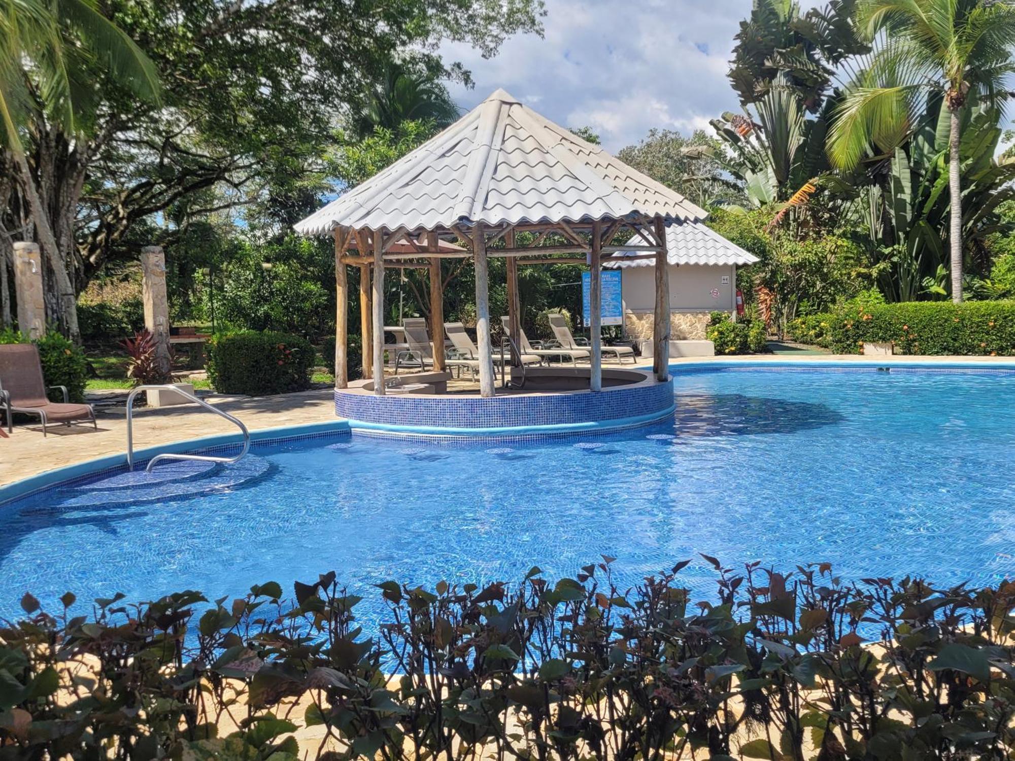 Tropical Bliss Pool Wi-Fi Bbq Near Quepos Manuel Antonio Apartment Екстериор снимка